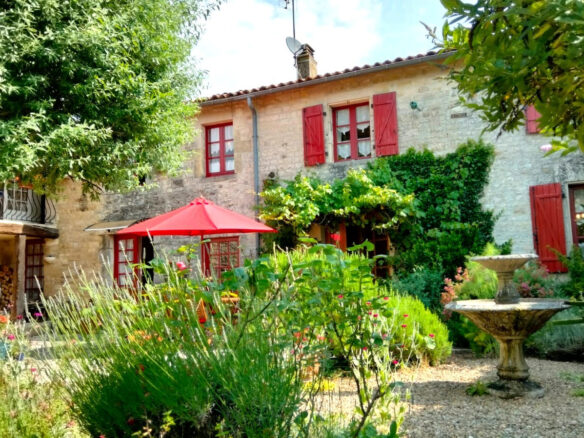 3-bedroom Village House In Salles-de-villefagnan, France (155 M²)