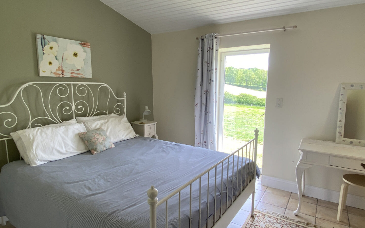7-bedroom Country House In Saint-romain, France (300 M²)