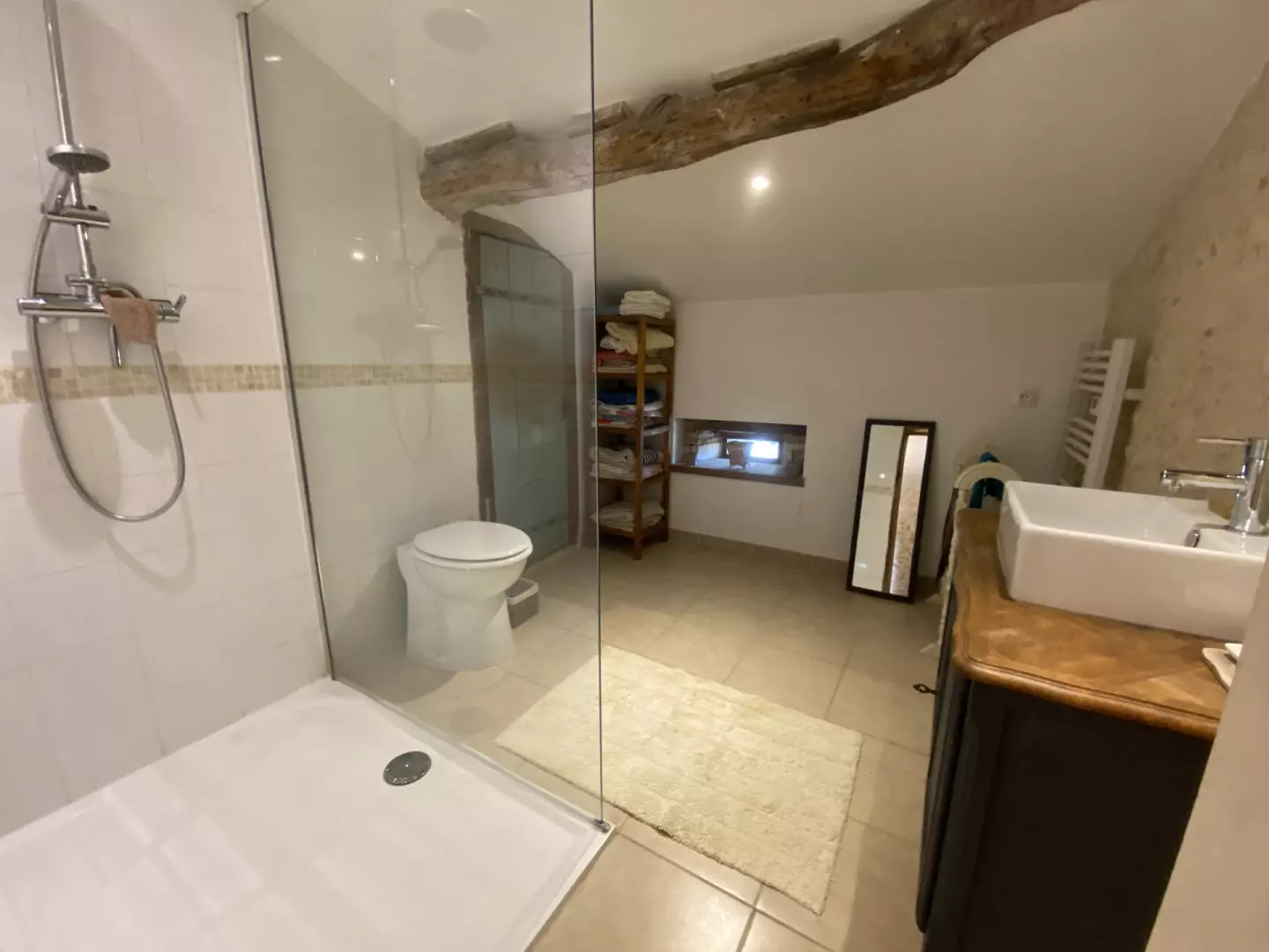 7-bedroom Country House In Saint-romain, France (300 M²)