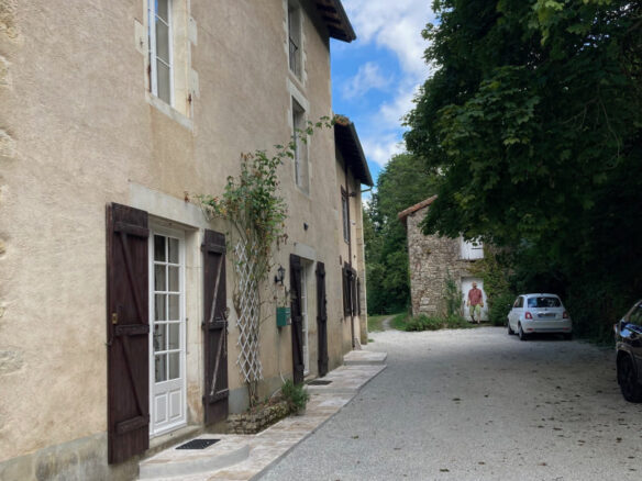 6-bedroom Mill In Nanteuil-en-vallee, France (294 M²)