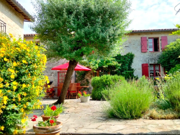 3-bedroom Village House In Salles-de-villefagnan, France (155 M²)