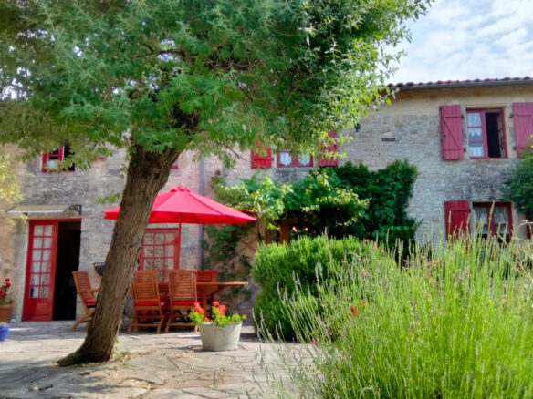 3-bedroom Village House In Salles-de-villefagnan, France (155 M²)