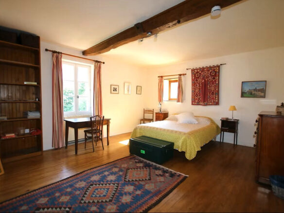 6-bedroom Mill In Nanteuil-en-vallee, France (294 M²)