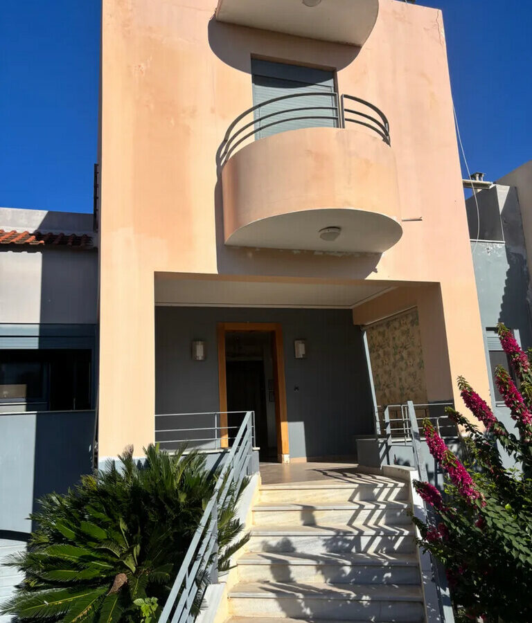 Detached House Of 227 M² In Attica