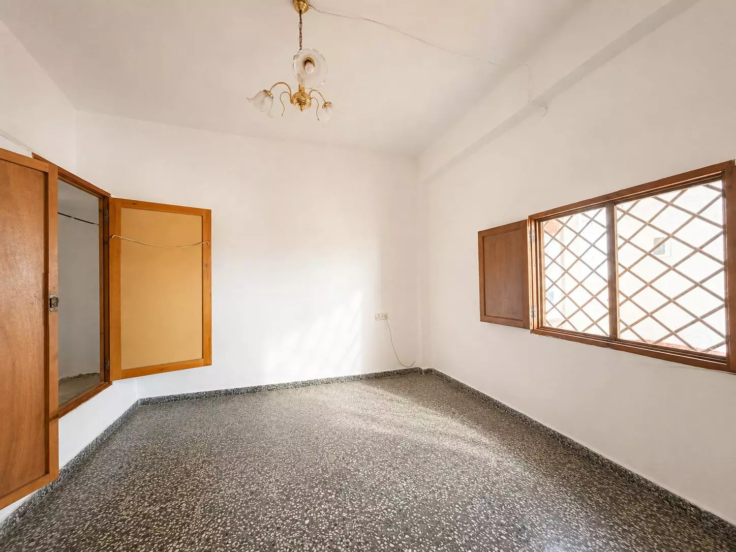 4-bedroom Villa In Gata De Gorgos, Spain (195 M²)
