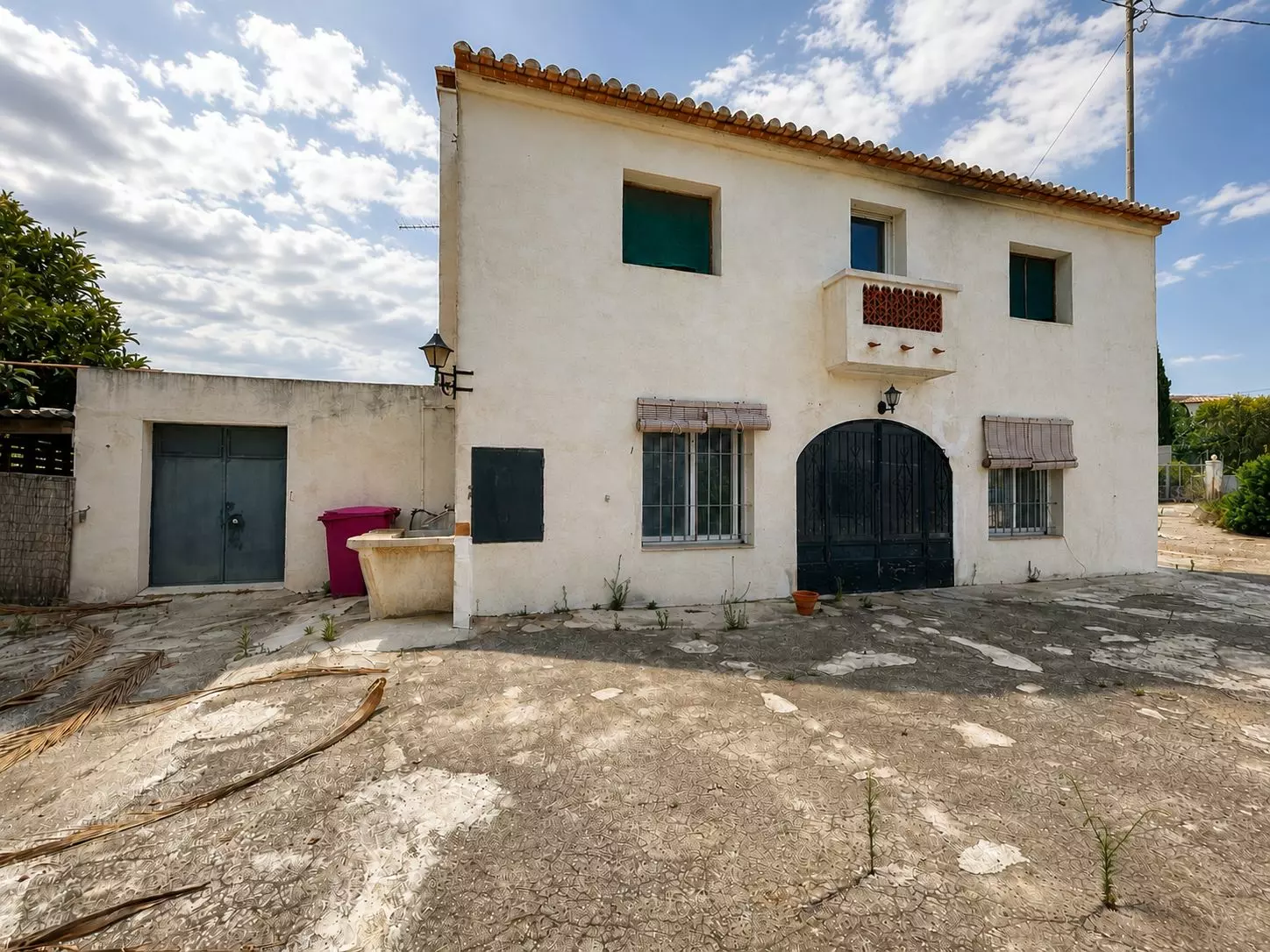 4-bedroom Villa In Gata De Gorgos, Spain (195 M²)