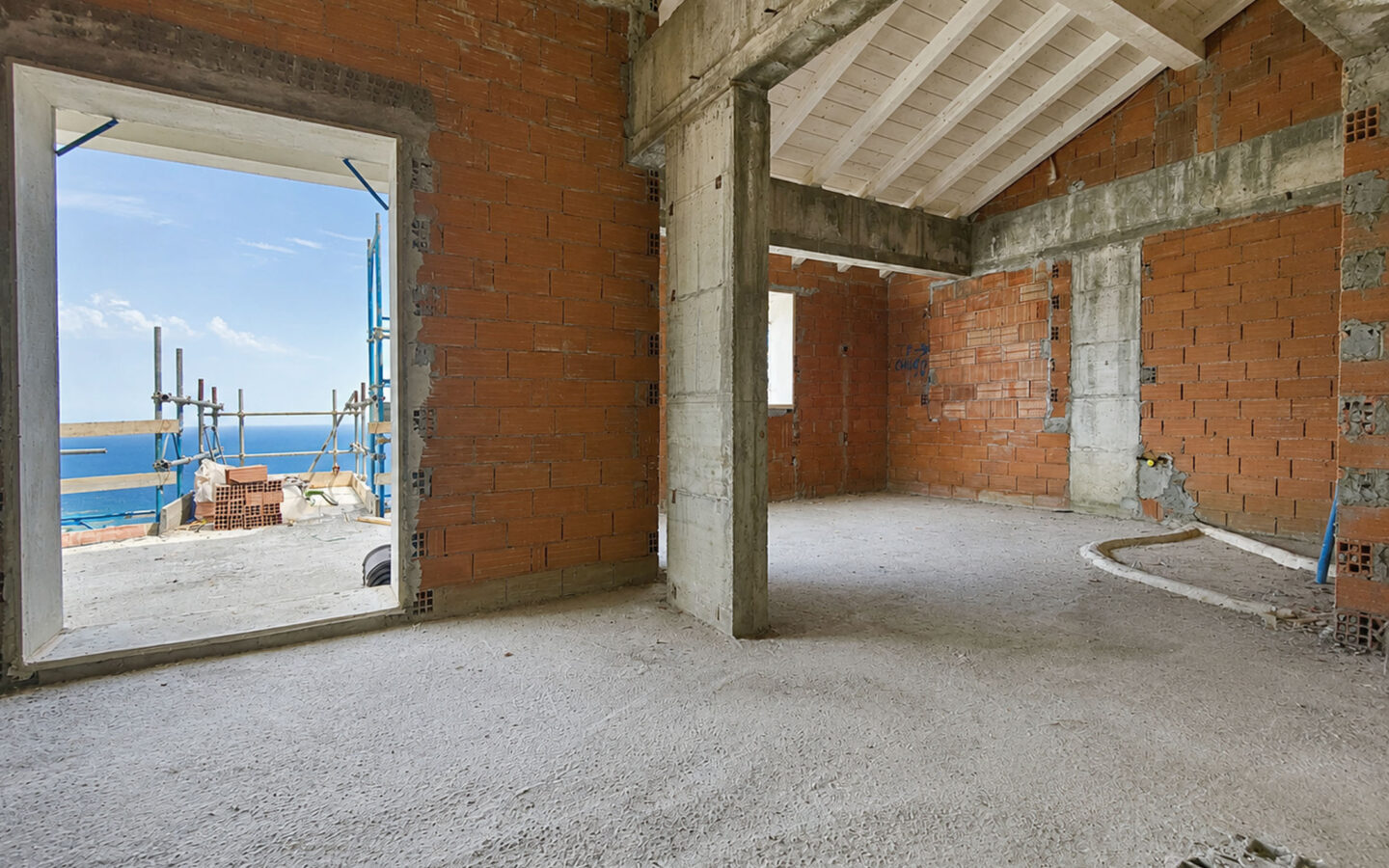 Apartment Of 80 M² With Sea View In Sanremo