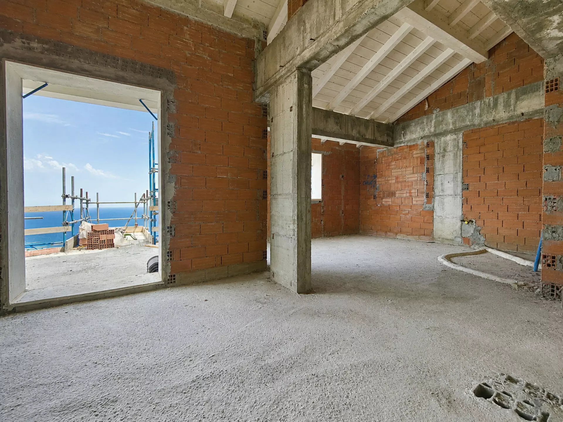 Apartment Of 80 M² With Sea View In Sanremo