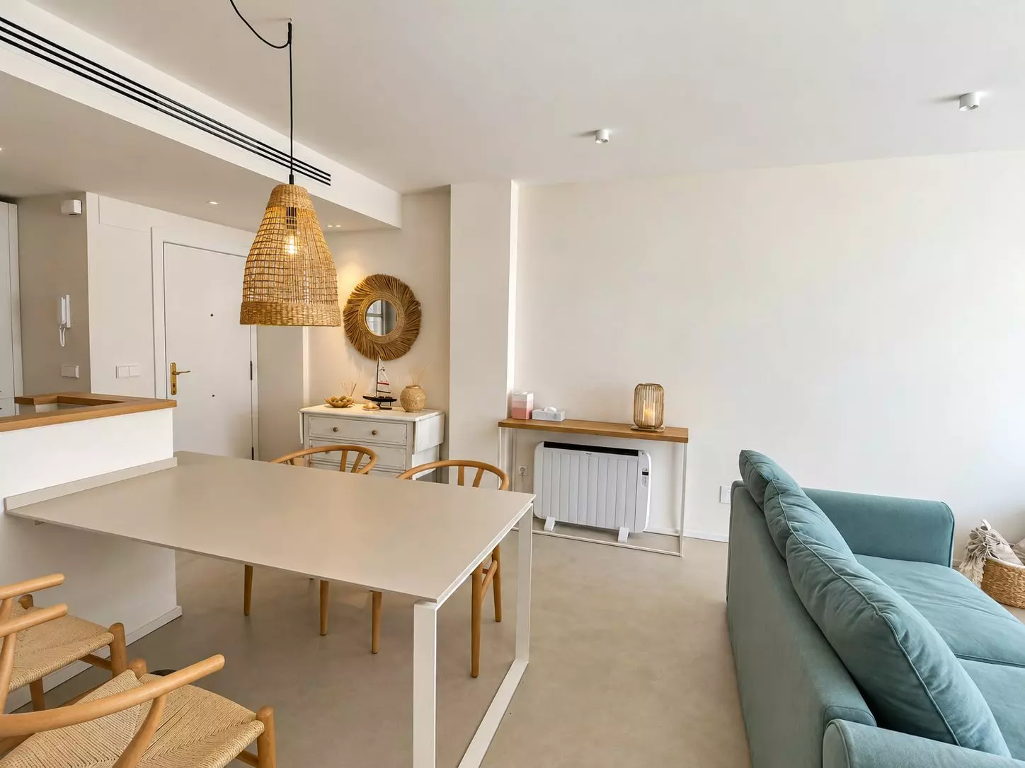 Apartment Of 80 M² In Spain