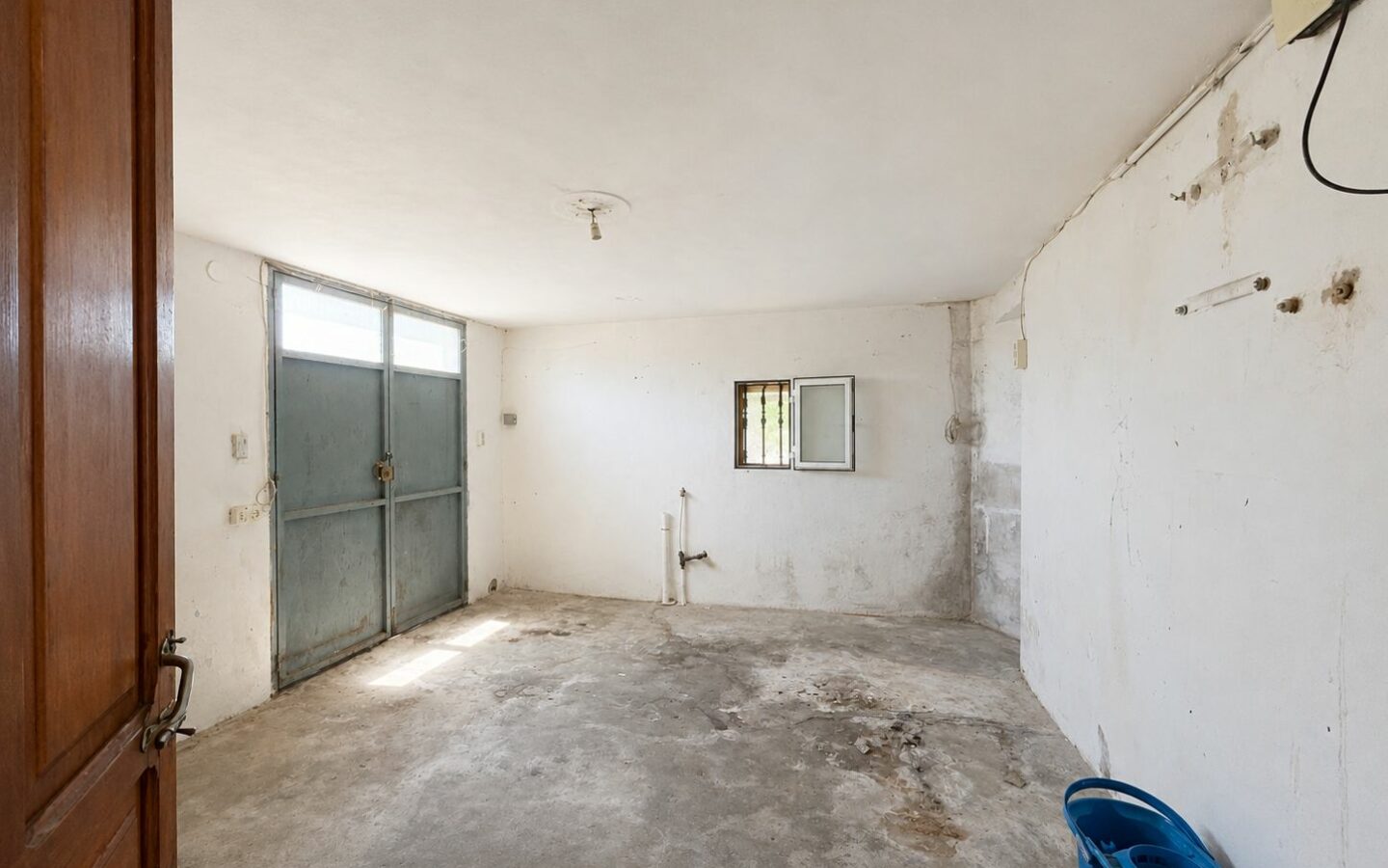 4-bedroom Villa In Gata De Gorgos, Spain (195 M²)