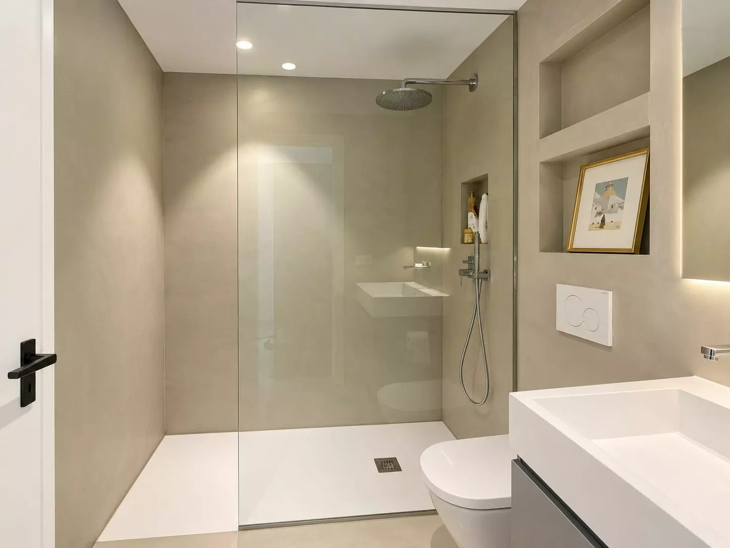 Apartment Of 80 M² In Spain