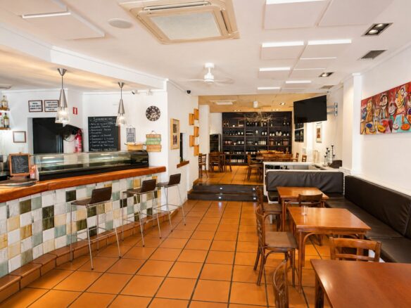 Commercial Premises In Jávea, Spain (105 M²)