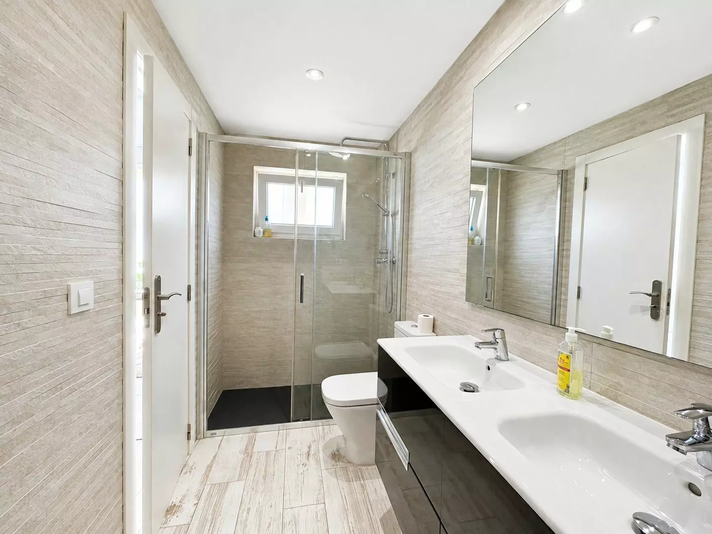 Apartment 132 M² In , Spain