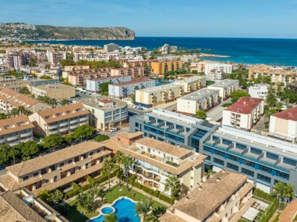 Commercial_premises 89 M² In Jávea, Spain