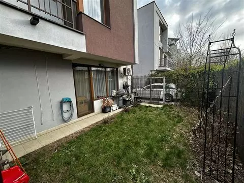 House / Villa For Sale.