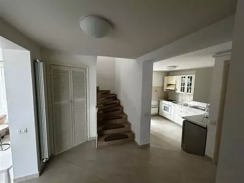 House / Villa For Sale.