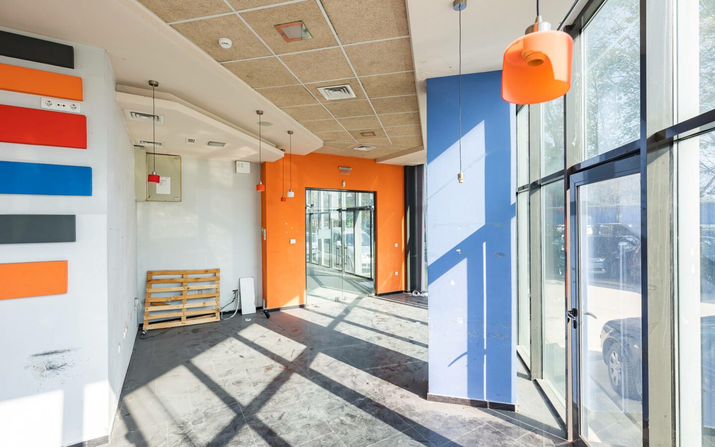 Shop Of 70 M² In Varna, Metro District