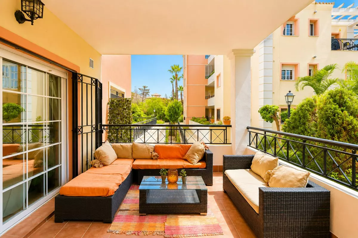 One Of The Best-positioned Three-bedroom Apartments In River Garden · Nueva AndalucÍa