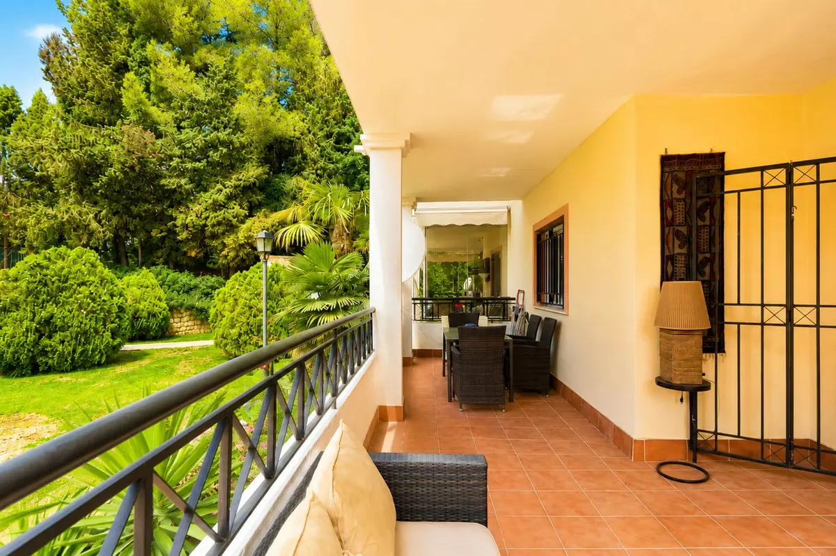 One Of The Best-positioned Three-bedroom Apartments In River Garden · Nueva AndalucÍa