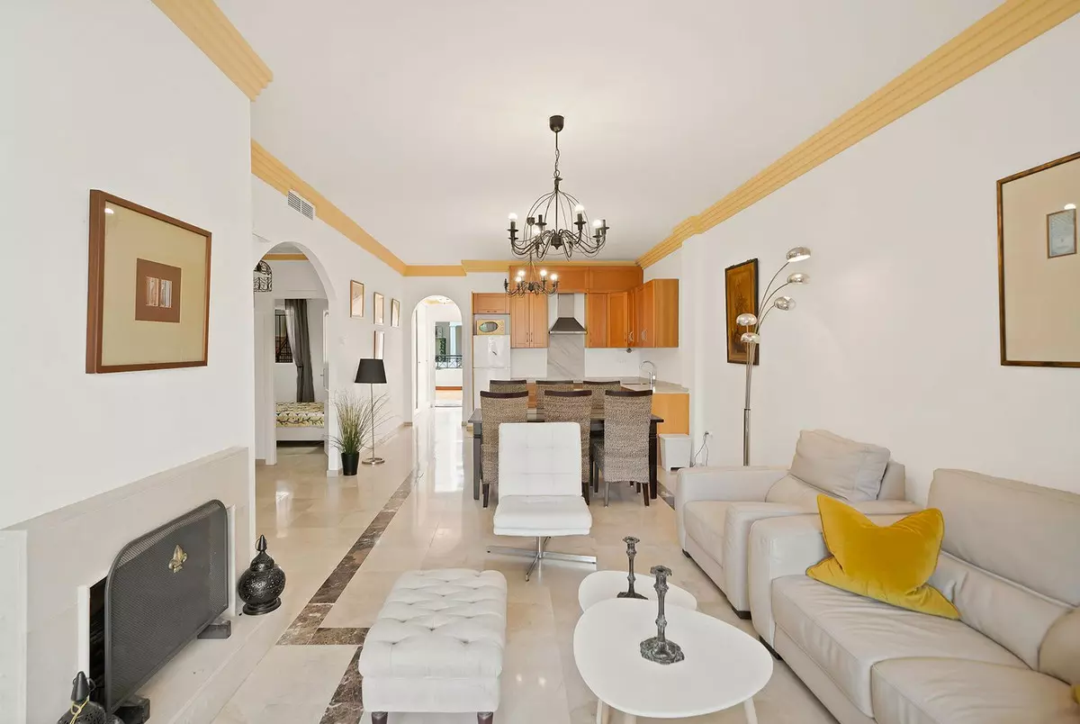 One Of The Best-positioned Three-bedroom Apartments In River Garden · Nueva AndalucÍa
