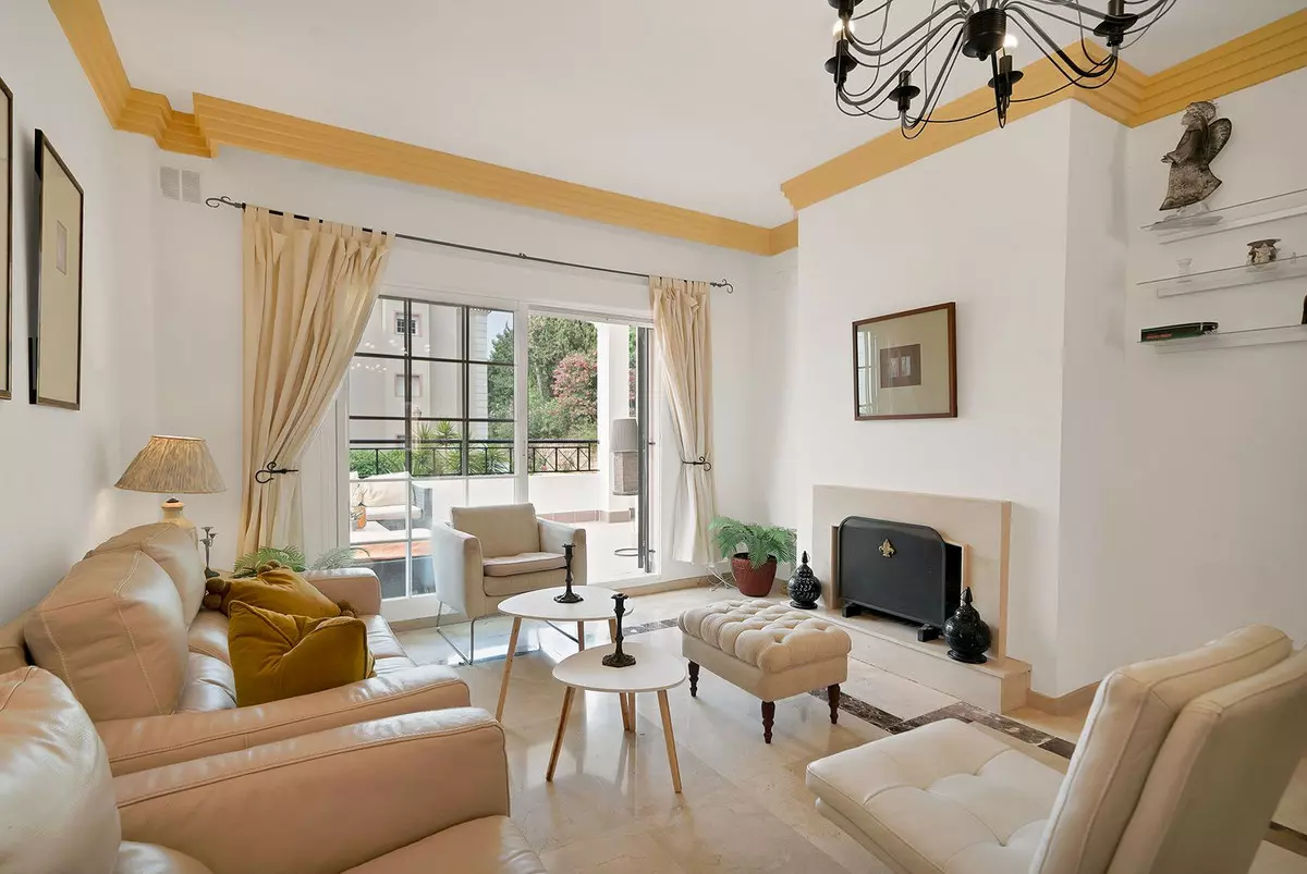 One Of The Best-positioned Three-bedroom Apartments In River Garden · Nueva AndalucÍa