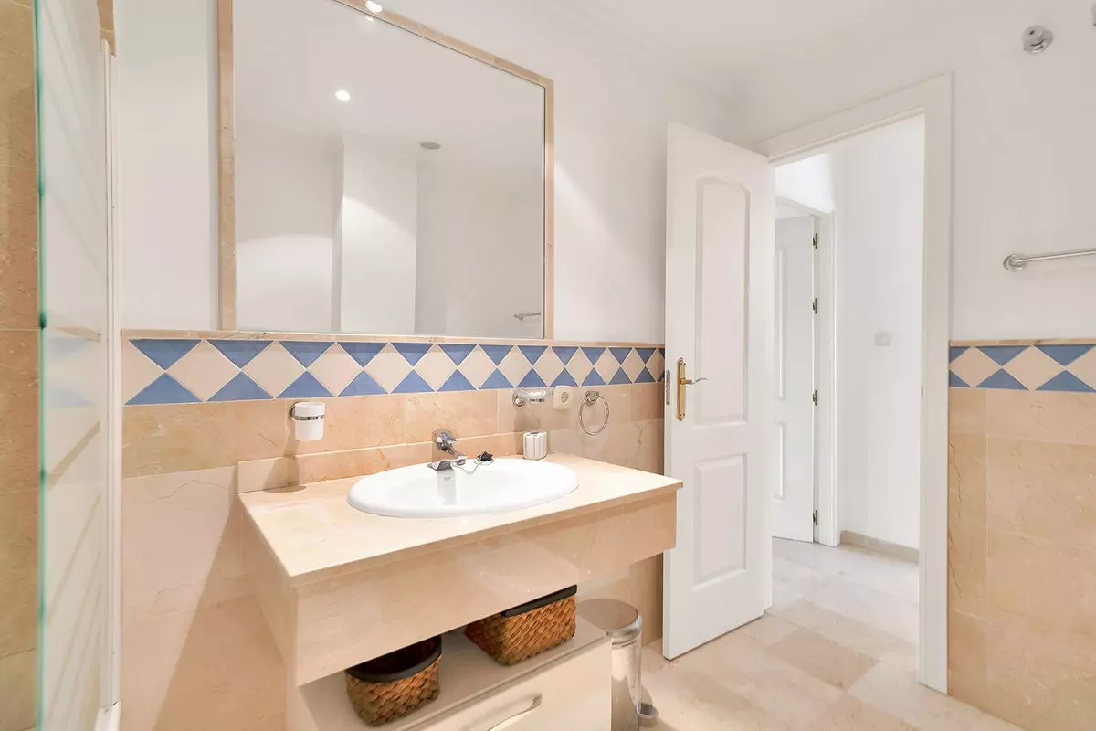One Of The Best-positioned Three-bedroom Apartments In River Garden · Nueva AndalucÍa