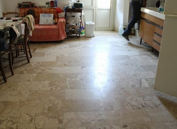 Townhouse Of 105 M² With Via Montalbano In Sicily