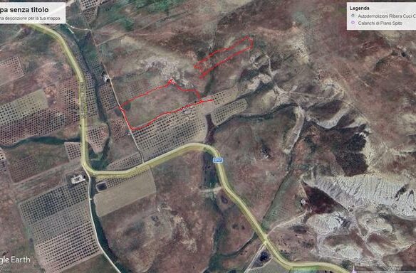 Land Of 1000 M² In Tortorici