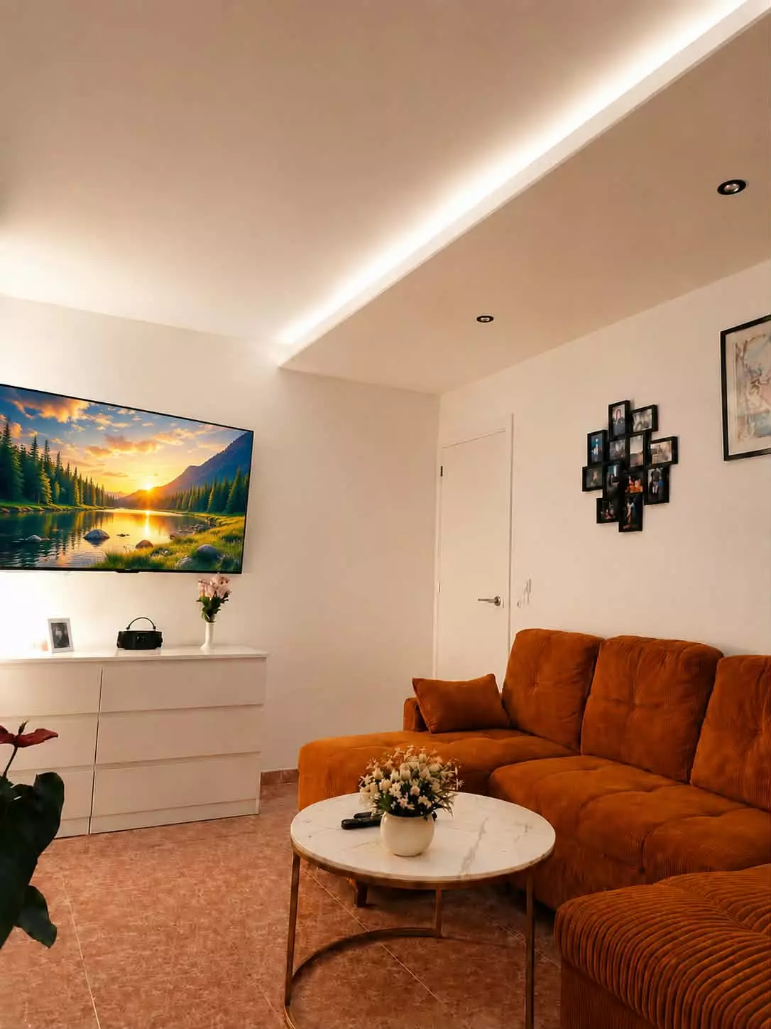 Exceptional Fully Renovated Apartment – Only 1 Minute From The Beach!