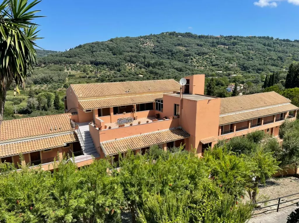 For Sale Hotel 1200 M² In Corfu