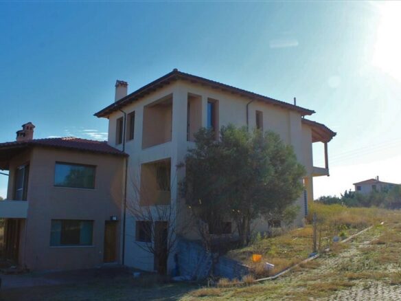 For Sale Detached House 380 M² In The Suburbs Of Thessaloniki