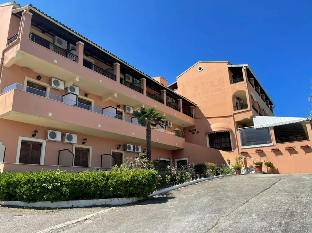 For Sale Hotel 1200 M² In Corfu