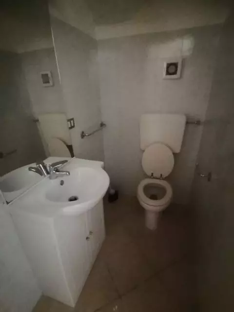 Townhouse Of 100 M² With Balcony In Termini
