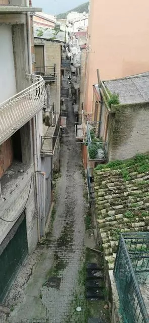 Townhouse Of 120 M² With 3 Bedrooms And 2 Bathrooms In Palermo