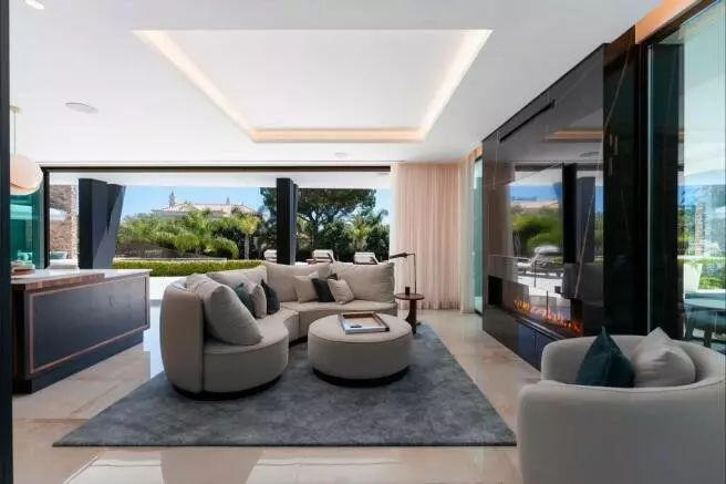 Six-bedroom Frontline Golf Villa For Sale