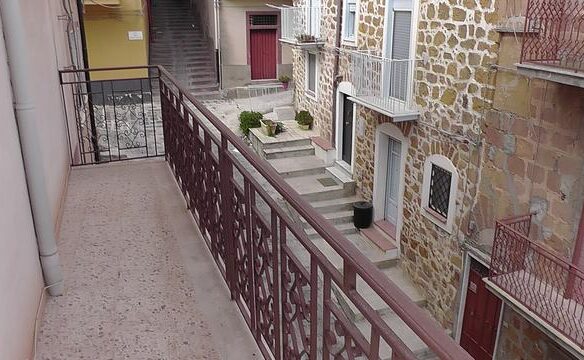 Panoramic Townhouse In Sicily – Casa Marta Via Dato