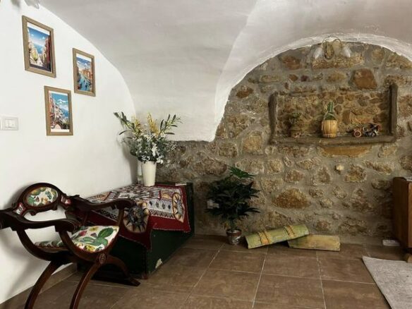 Townhouse Of 150 M² With Panoramic Views In Sicily