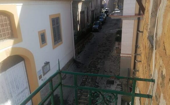 Townhouse Of 40 M² With Garden In Sicily
