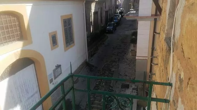 Townhouse Of 0 M² With Garden In Sicily