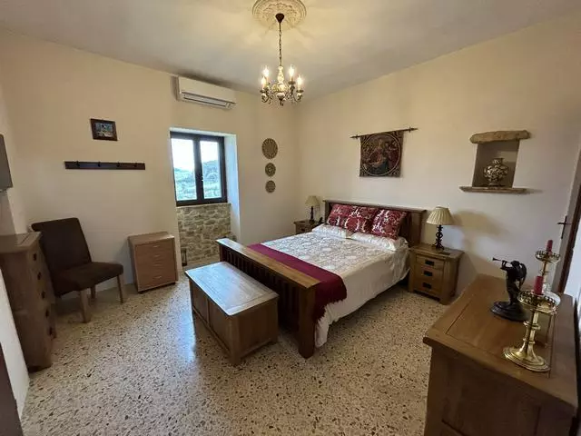 Villa Of 0 M² With Land In Sicily