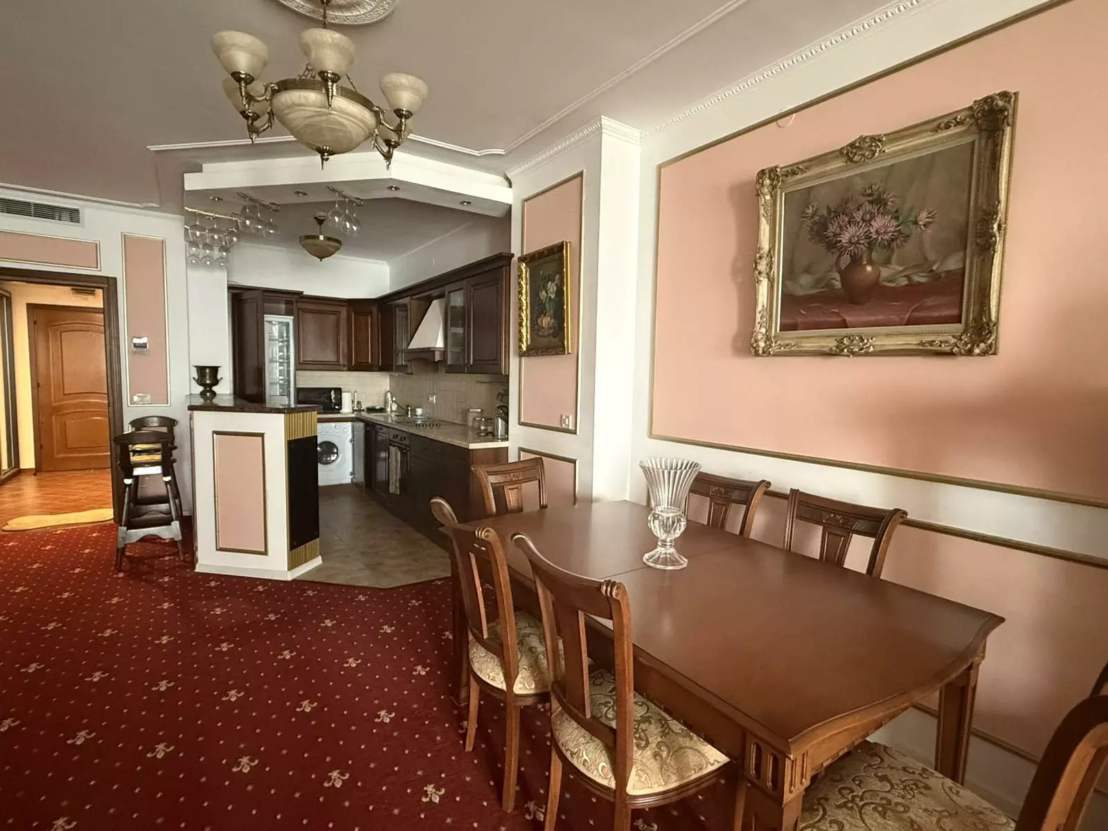 port palace Apartment Of 100 M² With Three Bedrooms And Sea View In Port Palace