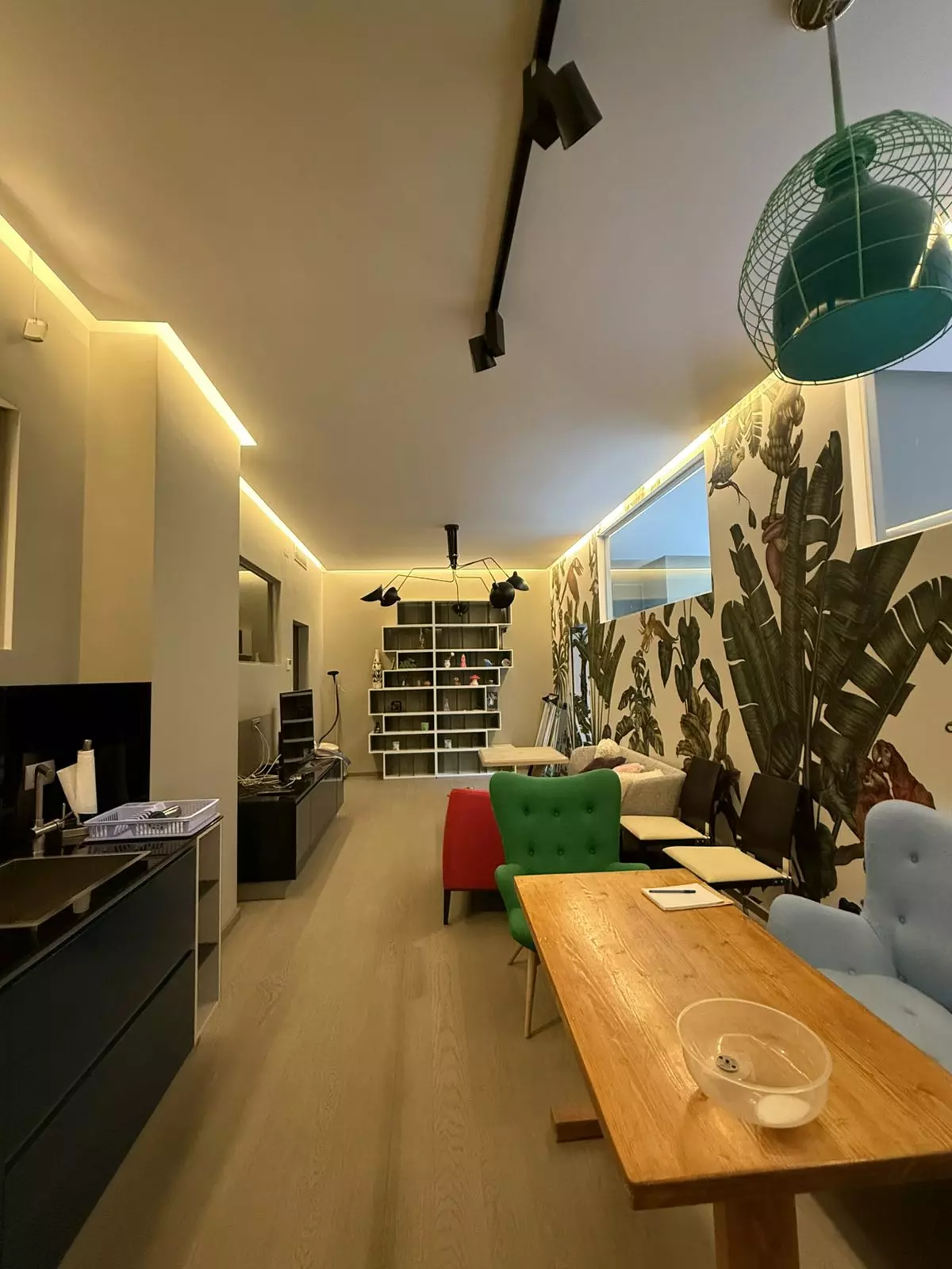 Apartment Of 150 M² With 5 Bedrooms In Port Palace, St. Constantine And Helena