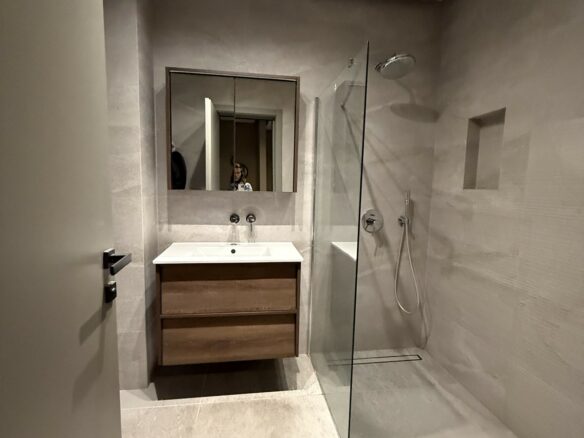 Apartment Of 150 M² With 5 Bedrooms In Port Palace, St. Constantine And Helena
