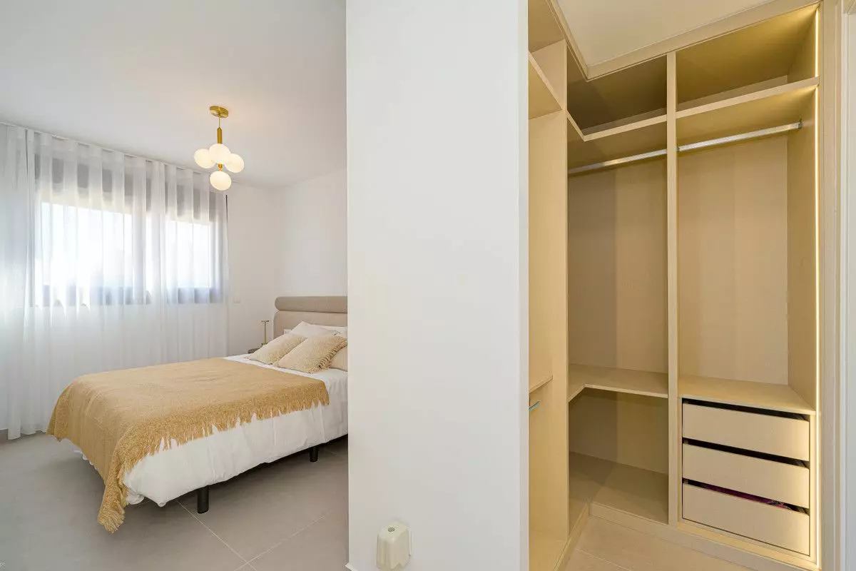 Apartment Of 81 M² In Villajoyosa, Spain