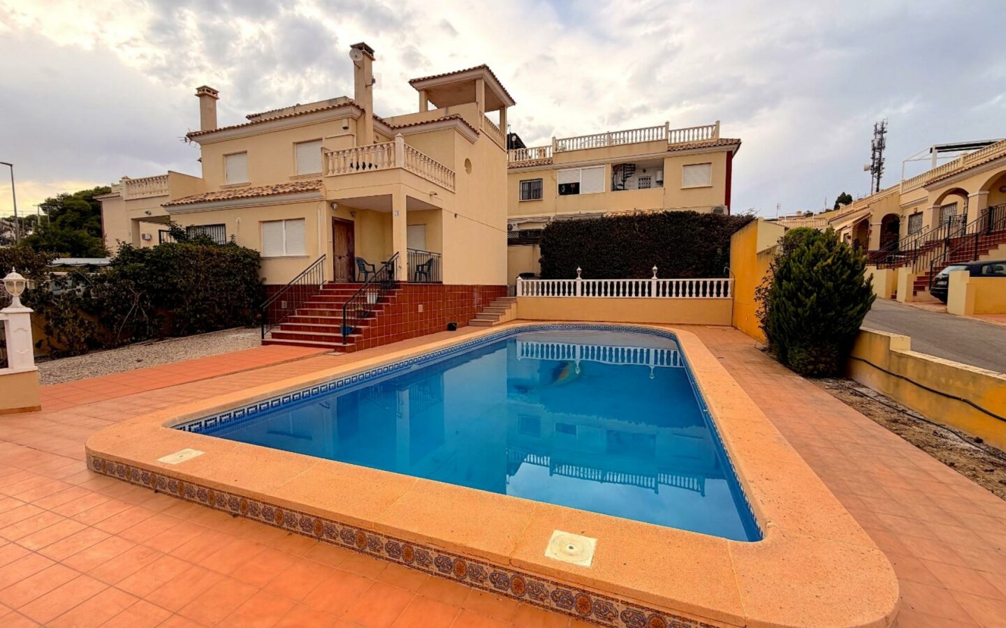 3-bedroom Terraced House In Algorfa, Spain (100 M²)