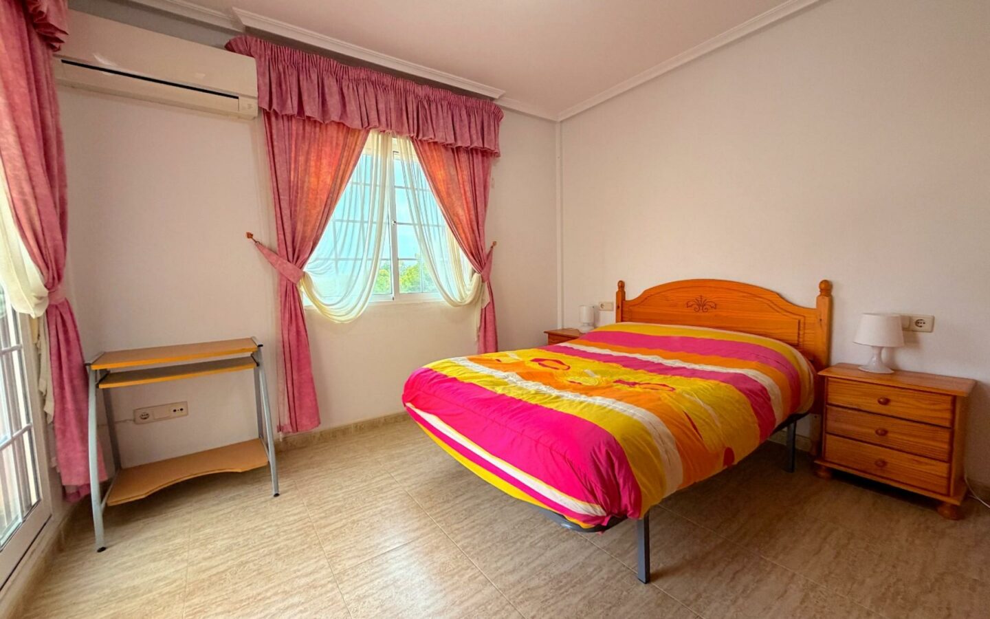 3-bedroom Terraced House In Algorfa, Spain (100 M²)