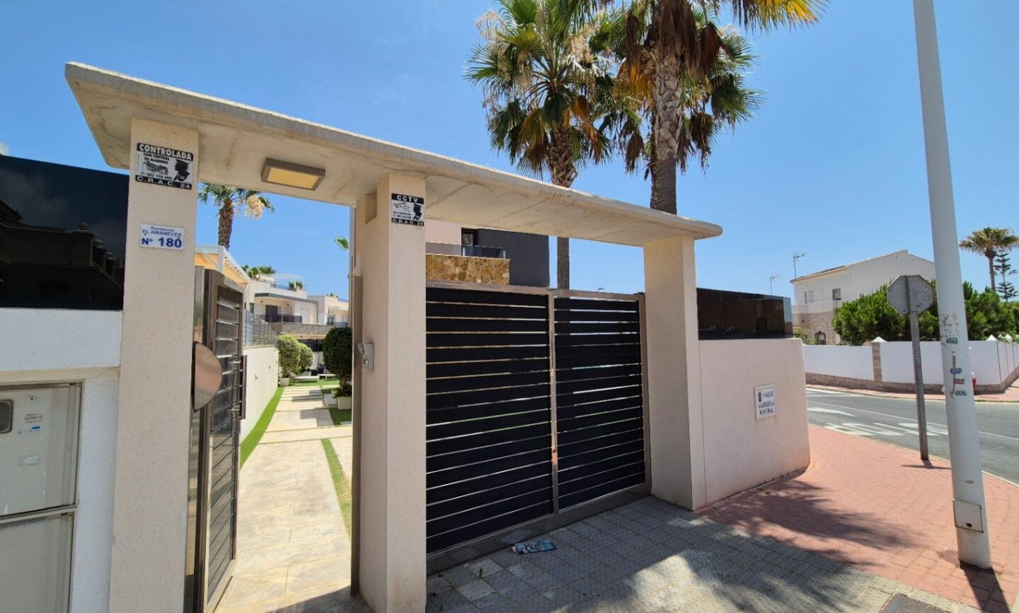 Villa Of 205 M² In Torrevieja, Spain