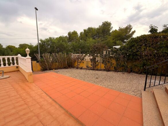 3-bedroom Terraced House In Algorfa, Spain (100 M²)