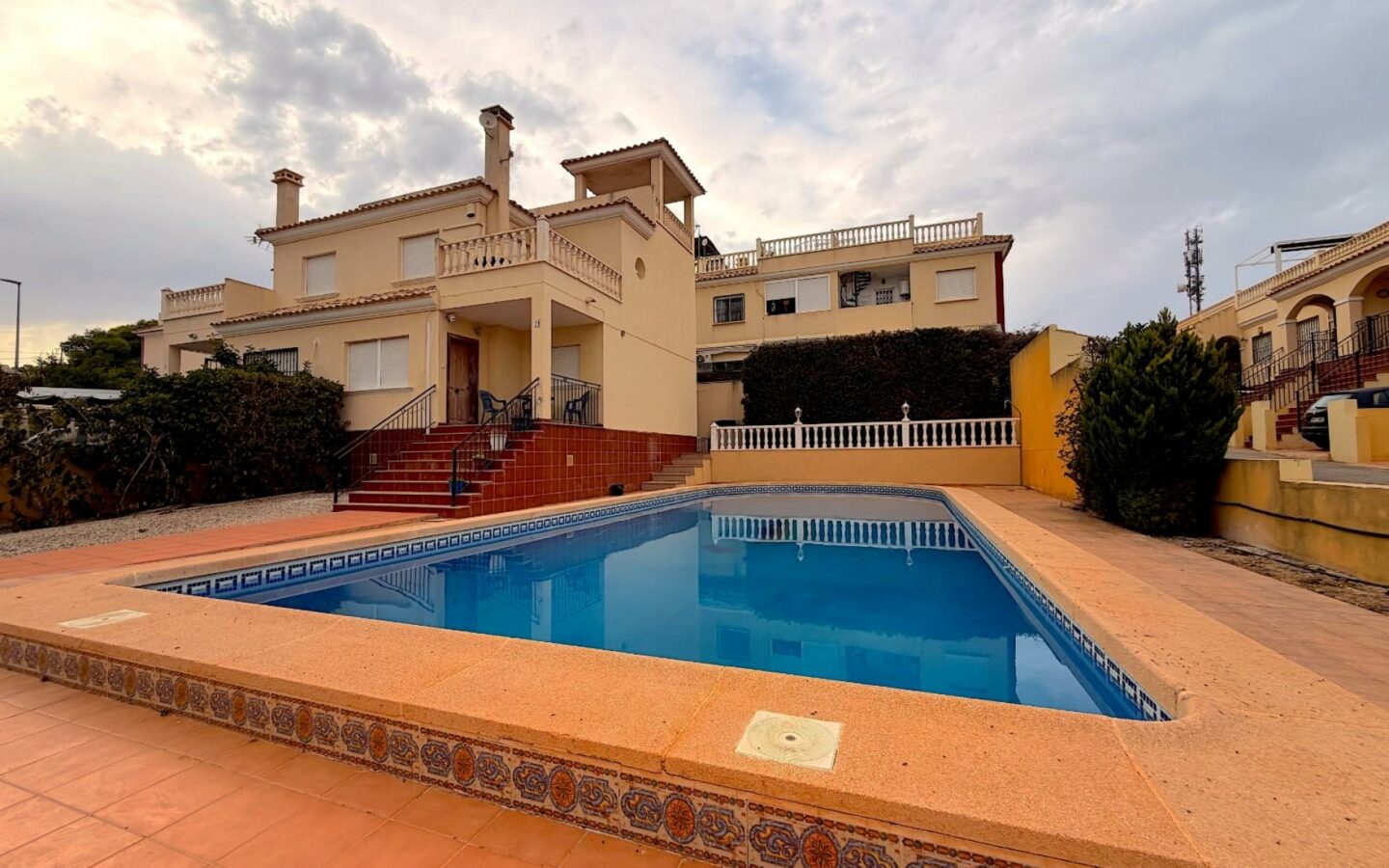 3-bedroom Terraced House In Algorfa, Spain (100 M²)