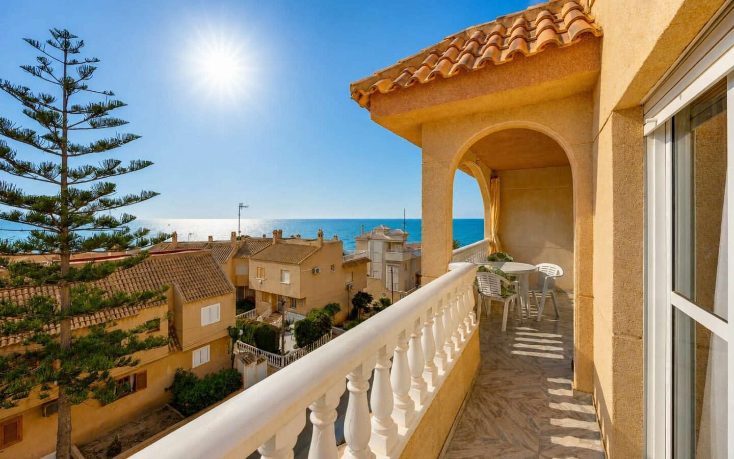 Apartment Of 70 M² In Torrevieja, Spain